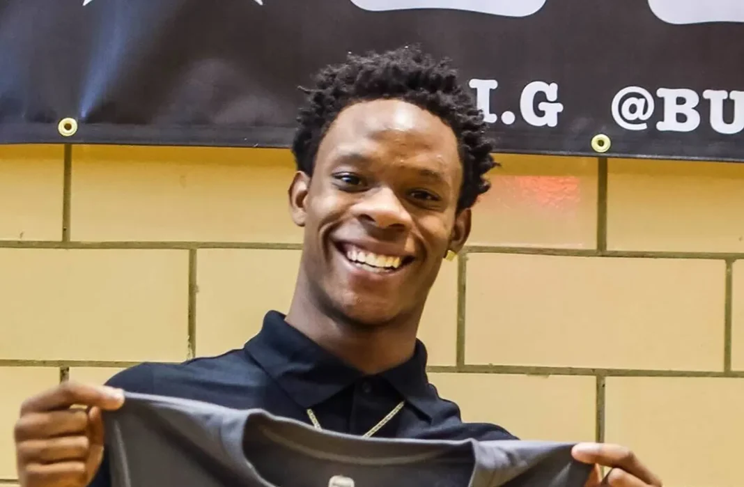 Un padre de Brooklyn ha pasado su vida salvando a niños de la violencia y está devastado por no poder salvar a su hijo