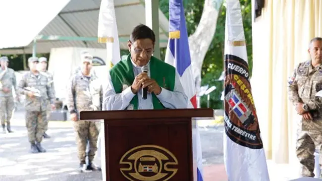 Arrestan sacerdote acusado de agresión sexual; conocerán medida de coerción este lunes, en provincia dominicana