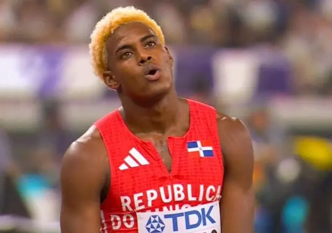 Mundiales de Atletismo: Alexander Ogando queda sexto en los 200 metros lisos