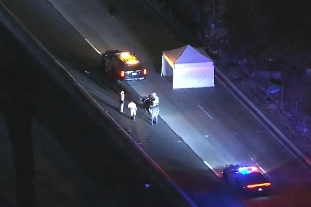 Persecución automovilística en California termina con el agresor atropellado y asesinado en directo por televisión