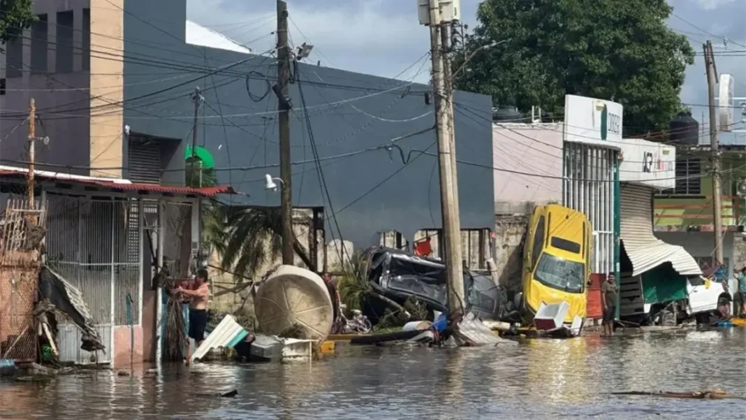 México eleva a 76 fallecidos y baja a 39 desaparecidos por lluvias intensas en 5 estados