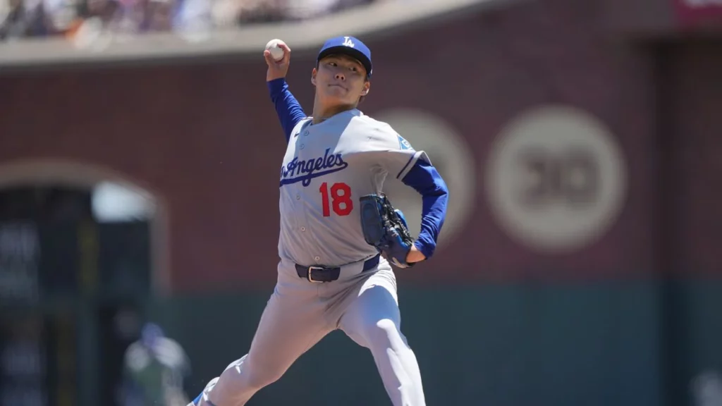 Yamamoto tira juego completo; Teóscar Hernández y Max Muncy pegan jonrones para Dodgers vencer a Milwaukee en Juego 2