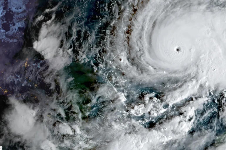 El poderoso huracán Melisssa de categoría 5 se acerca a Jamaica, la más fuerte del año