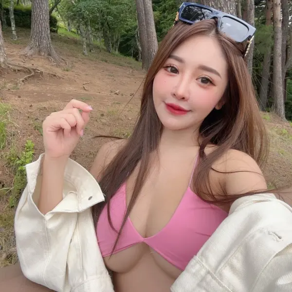 Influencer taiwanesa hallada muerta en la bañera de un hotel, lo que desata una investigación por homicidio