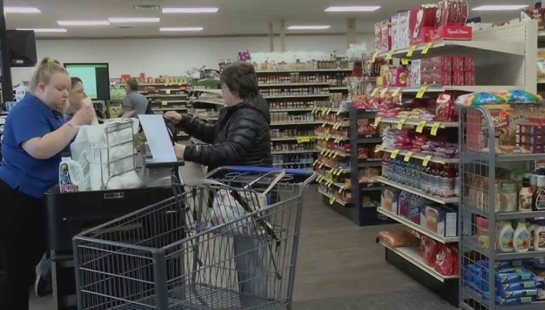 Gobierno de Trump afirma que SNAP recibirá financiación parcial con fondos de contingencia