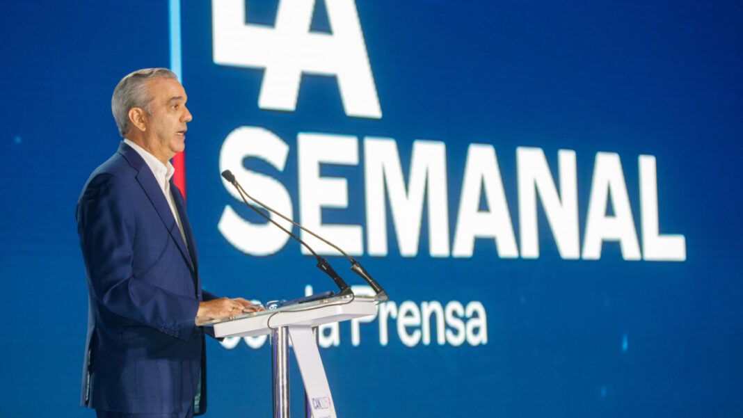 Presidente Abinader dice que “sin conectividad aérea no hay éxito en turismo”