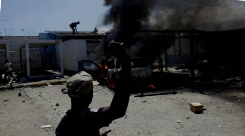 Nuevo ataque a la prensa en Haití: Incendio de Radio Emancipation FM