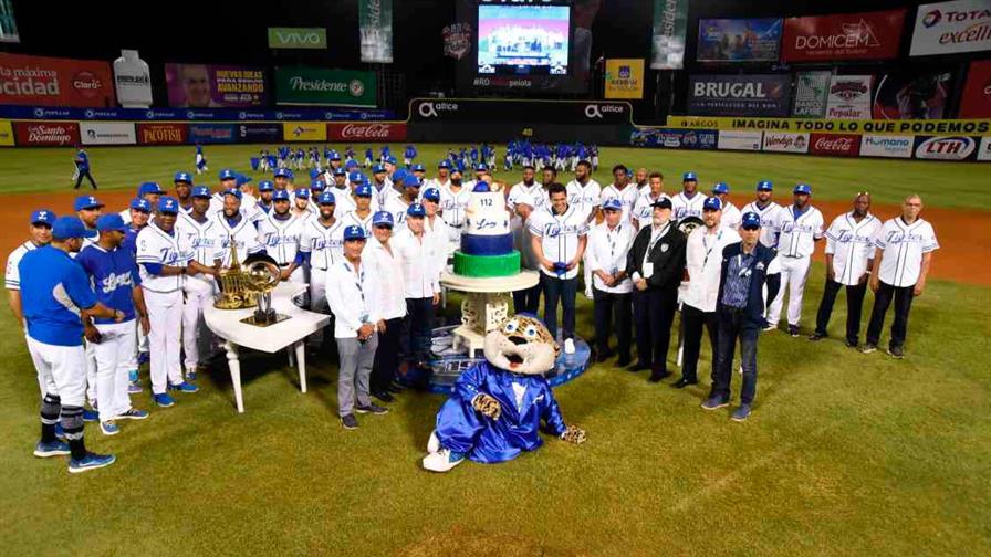 Los Tigres del Licey cumplen 118 años tocando los dinteles del sótano