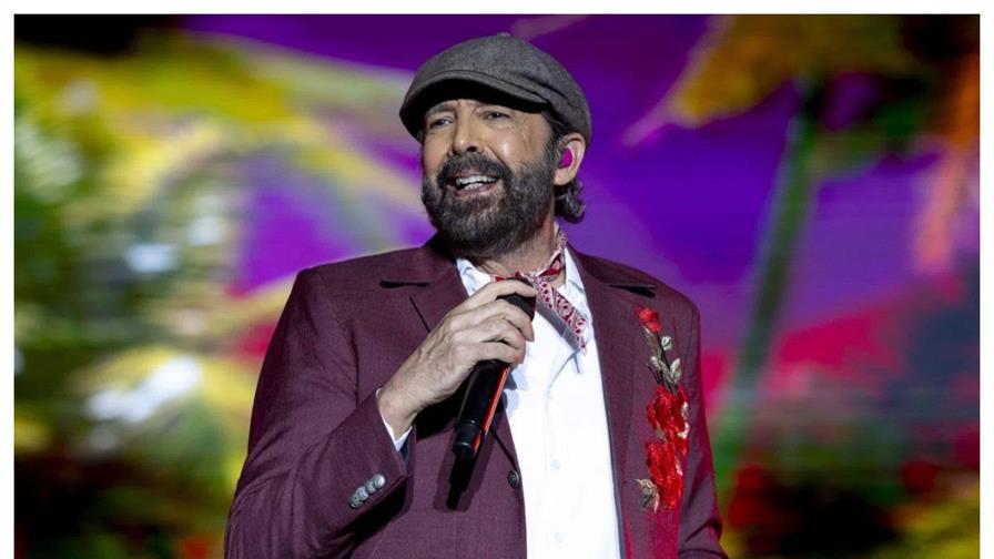 El cantante Juan Luis Guerra anuncia concierto en Santiago y las redes estallan