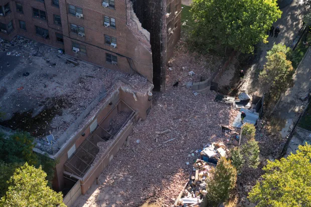 Nochebuena sin gas: familias en el Bronx dependen de hornillas eléctricas meses después del derrumbe parcial del edificio