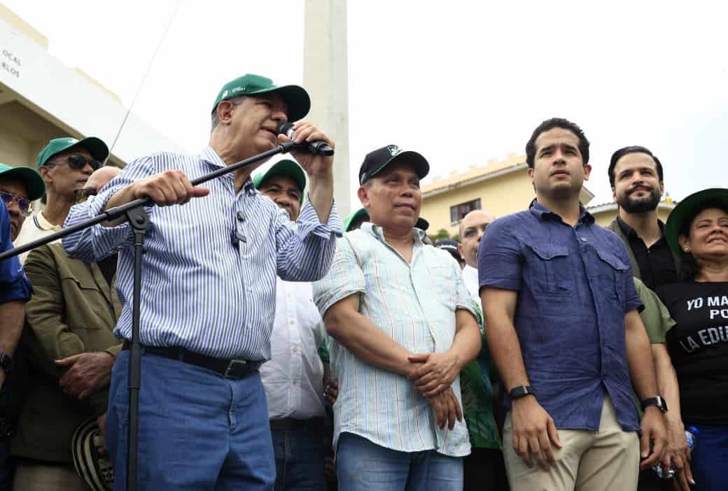 Los perremeístas acusan a la Fuerza del Pueblo de disfrazar una caravana como marcha y exigen sanciones