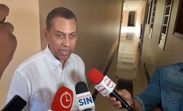 Guido Gómez Mazara anuncia fin de su etapa al frente de INDOTEL tras 17 meses: «Todos los ciclos se cumplen»