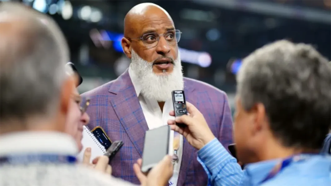 Tony Clark renuncia a la MLBPA en medio de investigaciones federales y escándalo interno