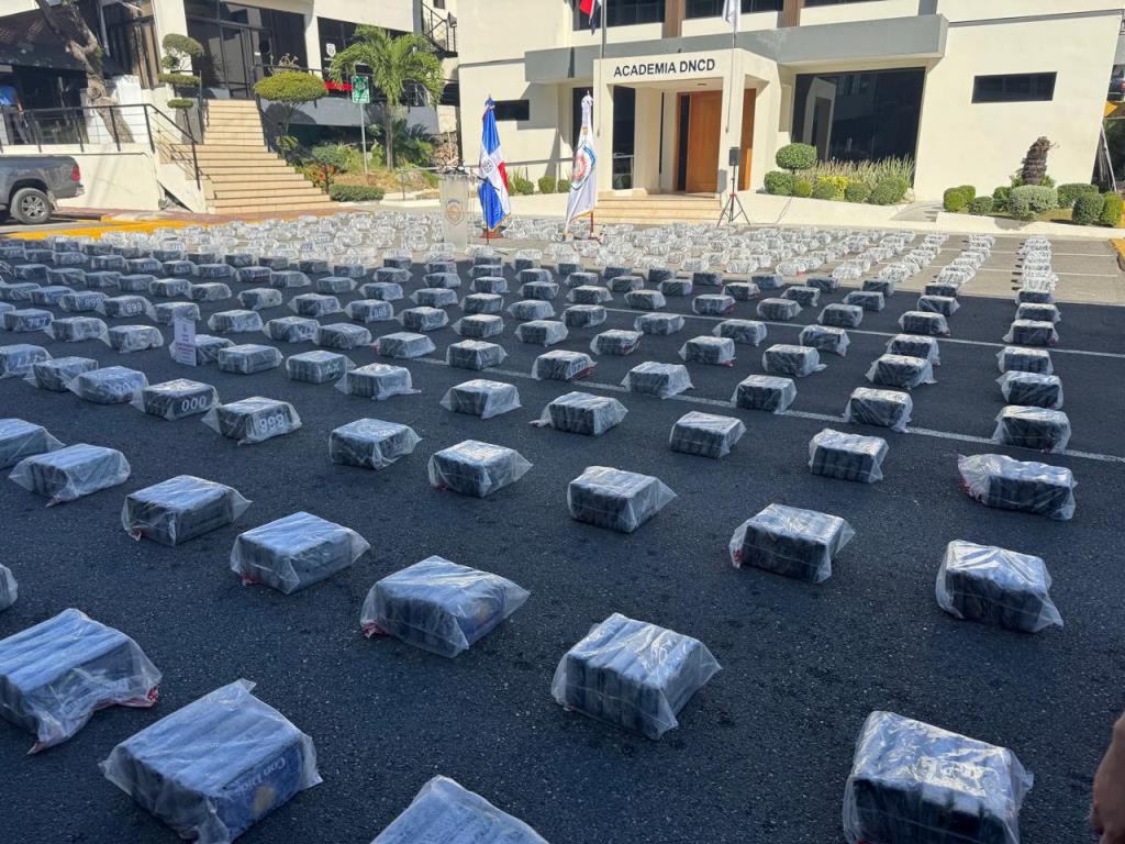 Alijo de cocaína ocupado en Peravia supera las dos toneladas