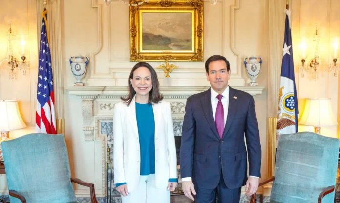 Marco Rubio recibe a María Corina Machado en el Departamento de Estado