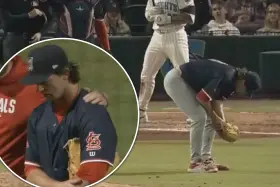 Lanzador que intentaba regresar a las Grandes Ligas abandona su debut en 2026 tras tres lanzamientos debido a una lesión desgarradora Lanzador que intentaba regresar a las Grandes Ligas abandona su debut en 2026 tras tres lanzamientos debido a una lesión desgarradora