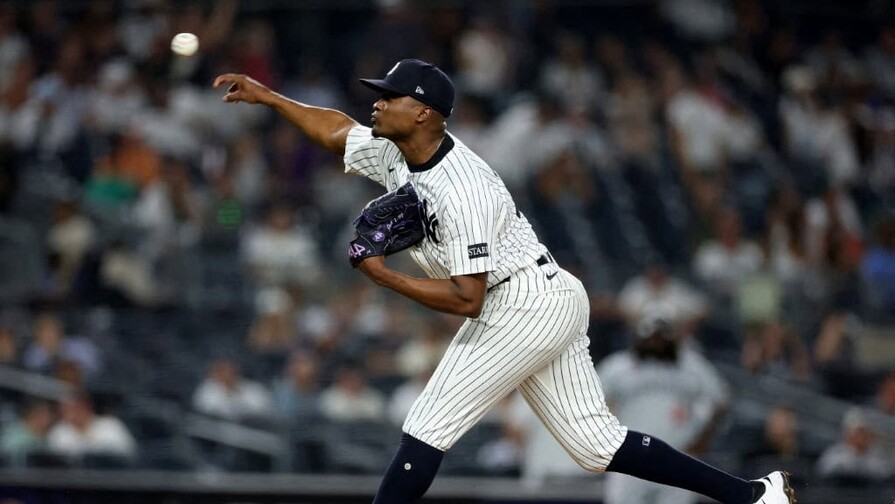 Los Yankees suben al dominicano Yerry De Los Santos para reforzar su bullpen Los Yankees suben al dominicano Yerry De Los Santos para reforzar su bullpen