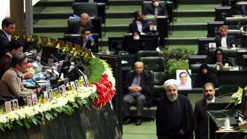 Parlamento de Irán advierte a Trump que la región ‘arderá’, mientras presidente EE.UU. amenaza de nuevo con destruir infraestructura civil si Irán no reabre el estrecho de Ormuz en las próximas horas Parlamento de Irán advierte a Trump que la región ‘arderá’, mientras presidente EE.UU. amenaza de nuevo con destruir infraestructura civil si Irán no reabre el estrecho de Ormuz en las próximas horas