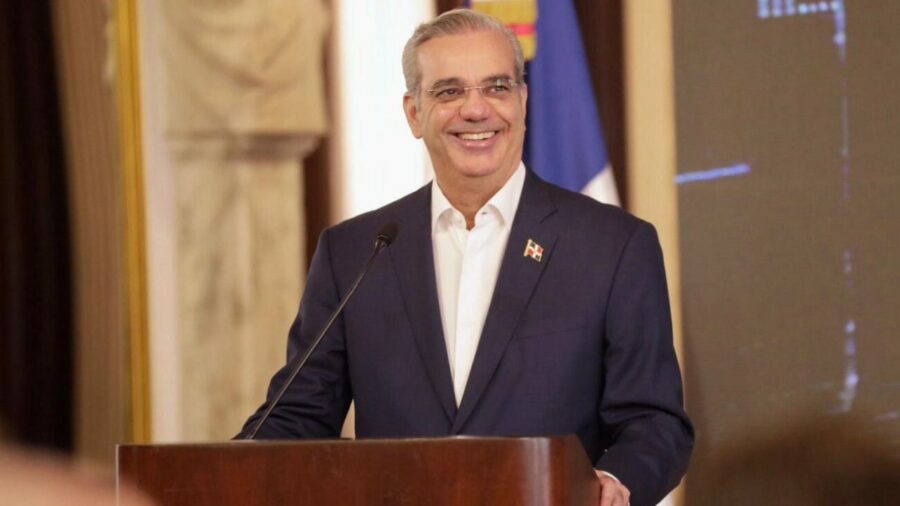 Luis Abinader será galardonado en EEUU como “Campeón de la Libertad” por el Adam Smith Center Luis Abinader será galardonado en EEUU como “Campeón de la Libertad” por el Adam Smith Center