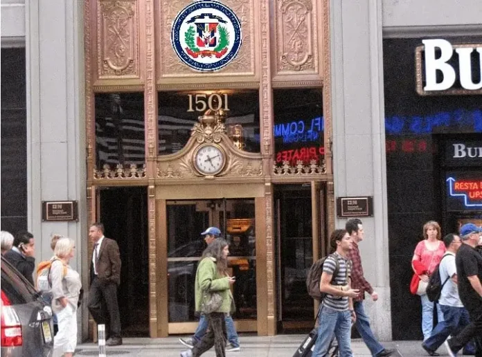 Dominicanos en NY alarmados por denuncia de FP sobre el Consulado; piden al presidente Abinader intervenir la sede Dominicanos en NY alarmados por denuncia de FP sobre el Consulado; piden al presidente Abinader intervenir la sede