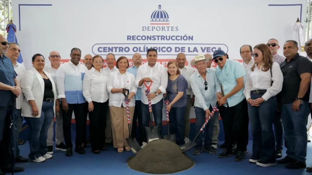 Ministro de Deportes Kelvin Cruz inicia reconstrucción del Centro Olímpico de La Vega con fondos recuperados de la corrupción Ministro de Deportes Kelvin Cruz inicia reconstrucción del Centro Olímpico de La Vega con fondos recuperados de la corrupción