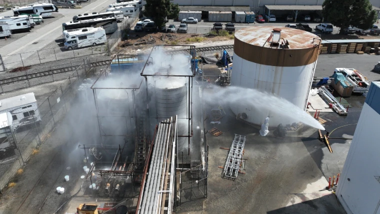 Declaran emergencia en el condado de Orange ante la posibilidad de una explosión de sustancias tóxicas Declaran emergencia en el condado de Orange ante la posibilidad de una explosión de sustancias tóxicas