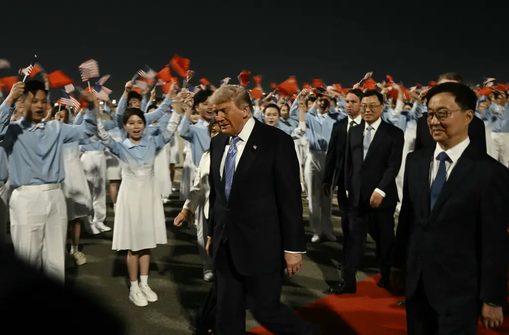 Trump estuvo acompañado por importantes líderes empresariales estadounidenses.AFP vía Getty Images