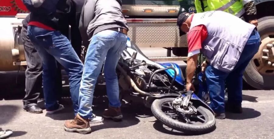 Un promedio de cinco motoristas mueren cada día en accidentes en RD Especialistas alertan que los accidentes de motocicletas se han convertido en una de las crisis más graves de salud pública.