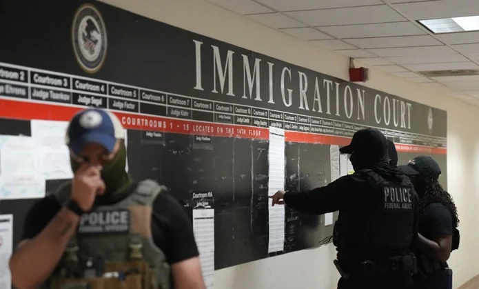Dominicanos NYC aplauden juez federal haya prohibido ICE detener personas acudan a citas en edificios inmigración Dominicanos NYC aplauden juez federal haya prohibido ICE detener personas acudan a citas en edificios inmigración
