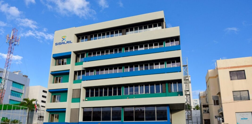 Deficiencias públicas; La salud en República Dominicana es un derecho privatizado La medicina privada concentra alrededor del 85% de la demanda de los afiliados contributivos, dice la Sisalril.