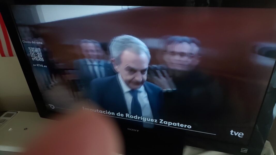 El juez Calama pide a Estados Unidos información sobre los investigados del ‘caso Plus Ultra’ en España El juez Calama pide a Estados Unidos información sobre los investigados del ‘caso Plus Ultra’ en España