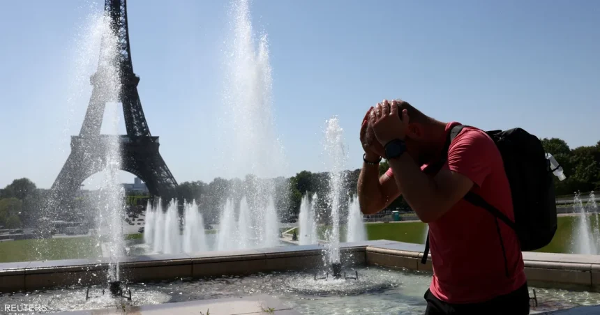 Ola de calor en Europa deja tres muertos en Francia y obliga al cierre de escuelas Ola de calor en Europa deja tres muertos en Francia y obliga al cierre de escuelas