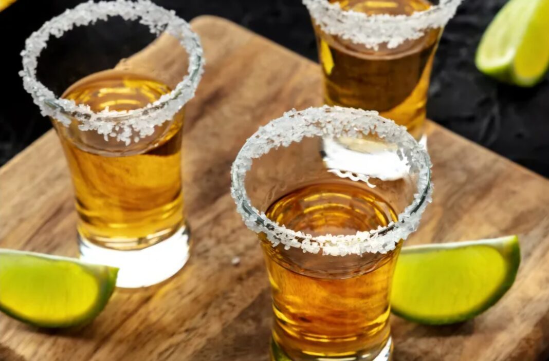 4 muertos después de beber tequila contaminado en Quinceañera, incluido el padre de una niña de cumpleaños 4 muertos después de beber tequila contaminado en Quinceañera, incluido el padre de una niña de cumpleaños