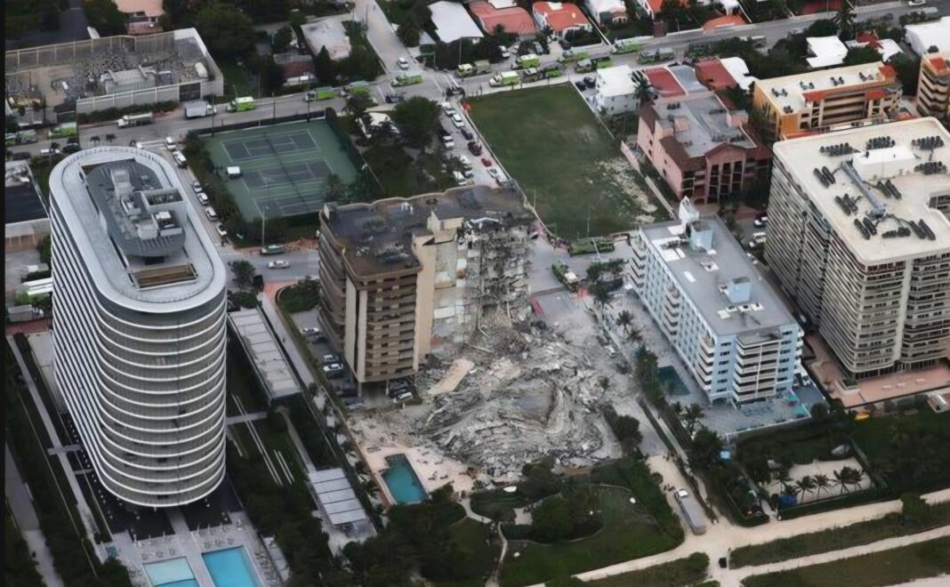 Familias desconsoladas de 98 personas asesinadas en el colapso de un condominio en Surfside finalmente se enteran de la causa de la tragedia cinco años después Familias desconsoladas de 98 personas asesinadas en el colapso de un condominio en Surfside finalmente se enteran de la causa de la tragedia cinco años después