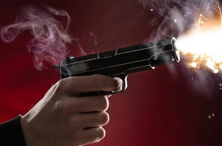 Cuatro dominicanos resultaron heridos de bala y arma blanca en el Alto Manhattan Cuatro dominicanos resultaron heridos de bala y arma blanca en el Alto Manhattan
