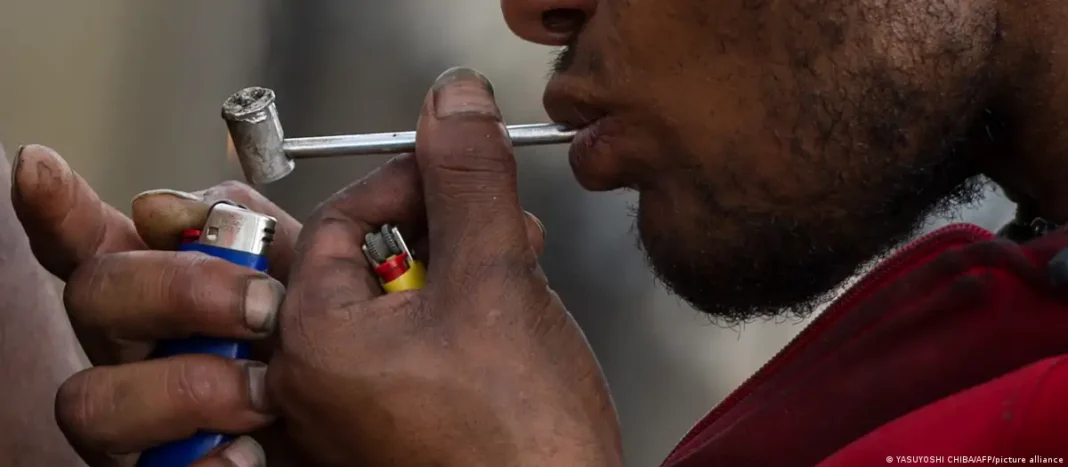 Cada vez más jóvenes mueren por drogas en América Latina Cada vez más jóvenes mueren por drogas en América Latina
