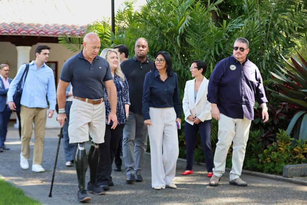 Presidenta encargada de Venezuela, Delcy Rodríguez, se reúne en Caracas con una delegación del Congreso de EE.UU. Presidenta encargada de Venezuela, Delcy Rodríguez, se reúne en Caracas con una delegación del Congreso de EE.UU.