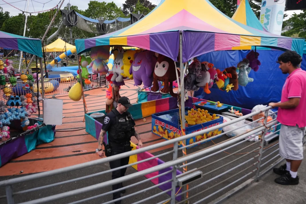 Tiroteo en Seattle Center deja 3 muertos y 4 heridos, hay un sospechoso detenido Tiroteo en Seattle Center deja 3 muertos y 4 heridos, hay un sospechoso detenido