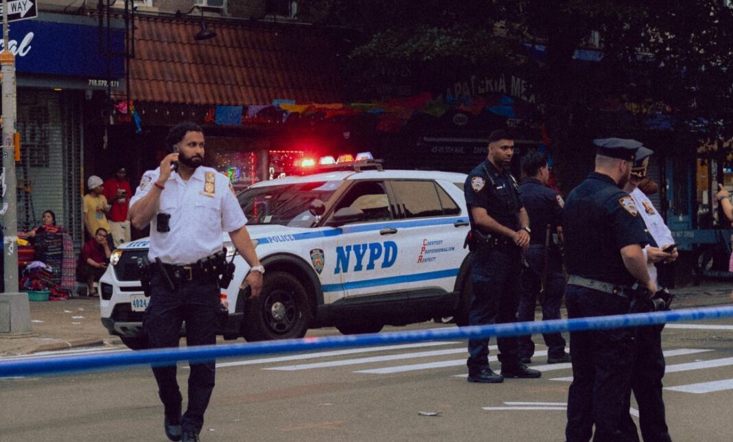 Arrestan a sospechoso de tiroteo que dejó 8 heridos en Coney Island, NY Arrestan a sospechoso de tiroteo que dejó 8 heridos en Coney Island, NY