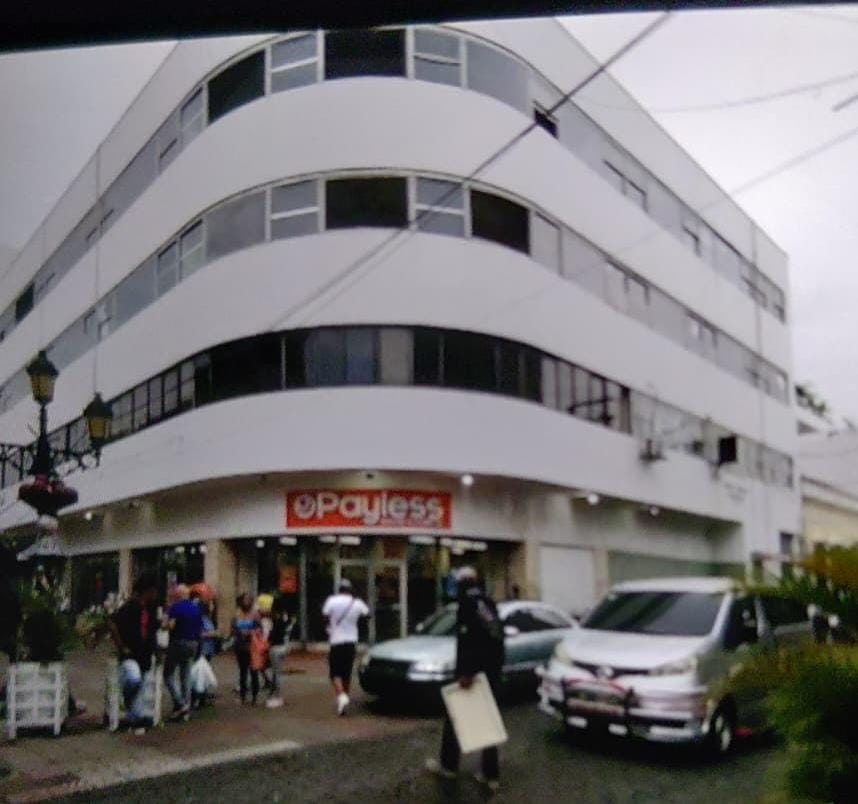 Edificio Copello: Un símbolo histórico convertido en foco de insalubridad Edificio Copello: Un símbolo histórico convertido en foco de insalubridad