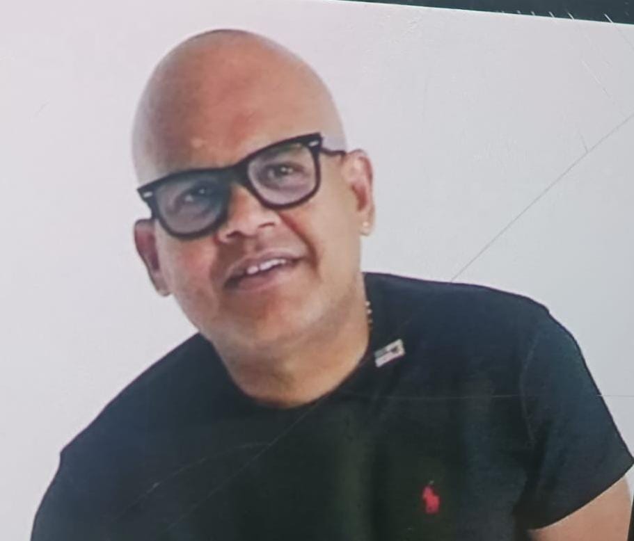 Empresario Jay Peña presentó con éxitos shows «Los bohemios amigos» Empresario Jay Peña presentó con éxitos shows «Los bohemios amigos»