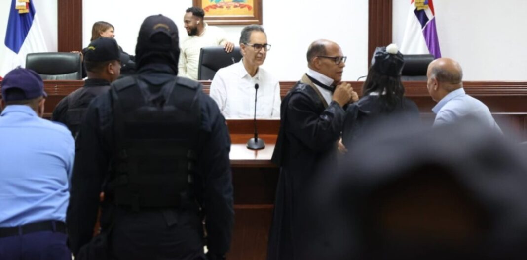 Cinco imputados en caso Senasa buscan libertad a cambio de ser testigos contra otros involucrados, mientras segunda fase generan dudas sobre judicialización Cinco imputados en caso Senasa buscan libertad a cambio de ser testigos contra otros involucrados, mientras segunda fase generan dudas sobre judicialización