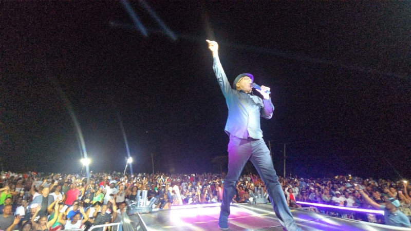 Se inicia el conteo regresivo para una noche que marcará la historia de la música dominicana. El concierto “50 Años Ramón Orlando y sus Amigos” este 23 de septiembre Se inicia el conteo regresivo para una noche que marcará la historia de la música dominicana. El concierto “50 Años Ramón Orlando y sus Amigos” este 23 de septiembre