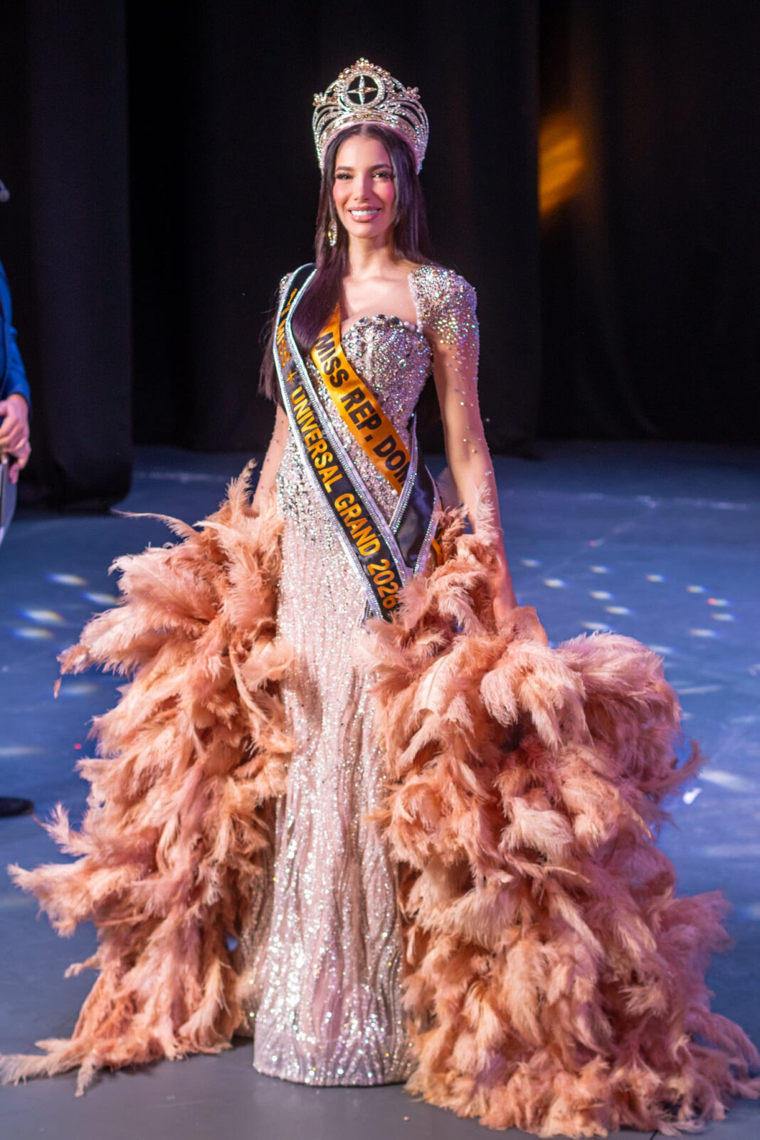 Modelo dominicana Suny Gálvez se coronó Miss Universal Grand 2026 Modelo dominicana Suny Gálvez se coronó Miss Universal Grand 2026