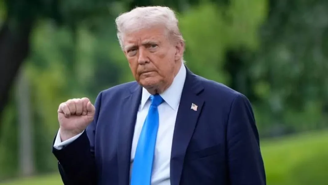 Trump veta de la Casa Blanca a CNN, MSNOW y Politico, a los que acusa de «noticias falsas» Trump veta de la Casa Blanca a CNN, MSNOW y Politico, a los que acusa de «noticias falsas»