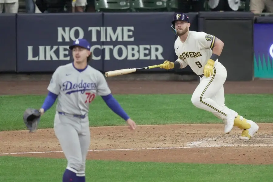 ¿Se acaba el reinado? Los Cerveceros derrotan a los Dodgers y se ponen a un triunfo de la Serie Mundial ¿Se acaba el reinado? Los Cerveceros derrotan a los Dodgers y se ponen a un triunfo de la Serie Mundial