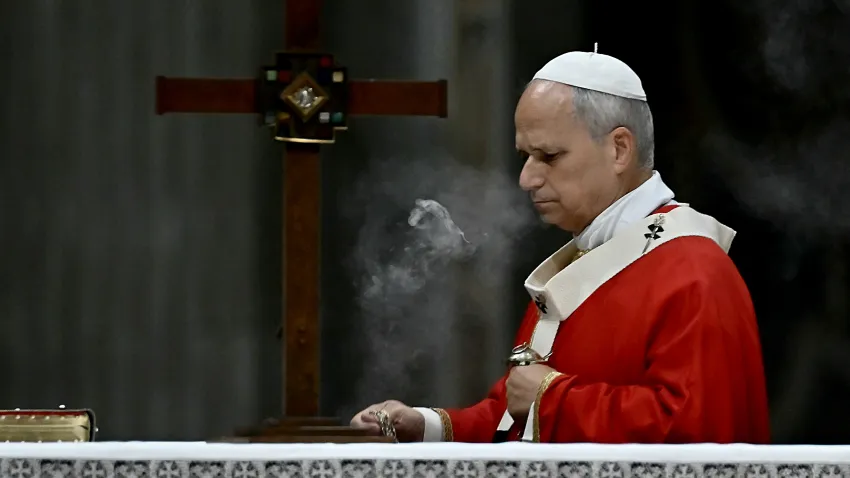 El Papa se someterá a cirugía en los próximos días para extirpar un nódulo en un pulmón El Papa se someterá a cirugía en los próximos días para extirpar un nódulo en un pulmón