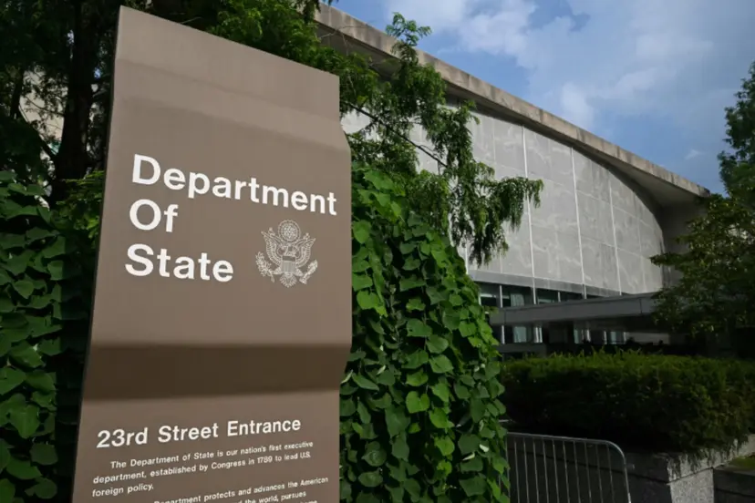 Juez ordena al gobierno de Trump reabrir la lotería de visas de diversidad Juez ordena al gobierno de Trump reabrir la lotería de visas de diversidad