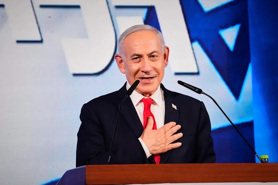 Israel vota en unas elecciones clave pero sin un claro ganador, mientras Netanyahu sigue lejos de ser derrotado Israel vota en unas elecciones clave pero sin un claro ganador, mientras Netanyahu sigue lejos de ser derrotado