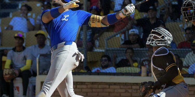 La Liga de Béisbol Profesional de la República Dominicana (LIDOM) abre temporada 2026-27 con tres partidos este viernes La Liga de Béisbol Profesional de la República Dominicana (LIDOM) abre temporada 2026-27 con tres partidos este viernes